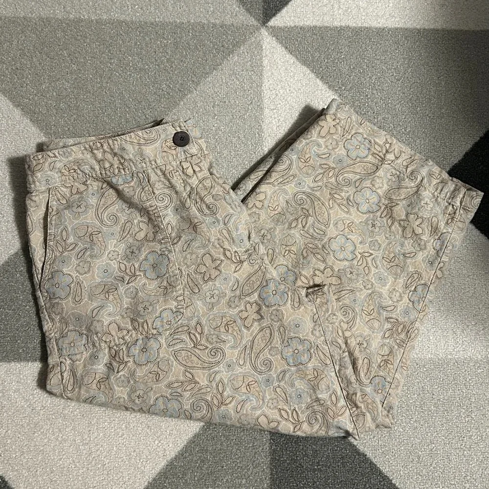 Christopher & Banks Tan Floral/Paisley Linen Blend Capris Women's Size 10 - Picture 3 of 9